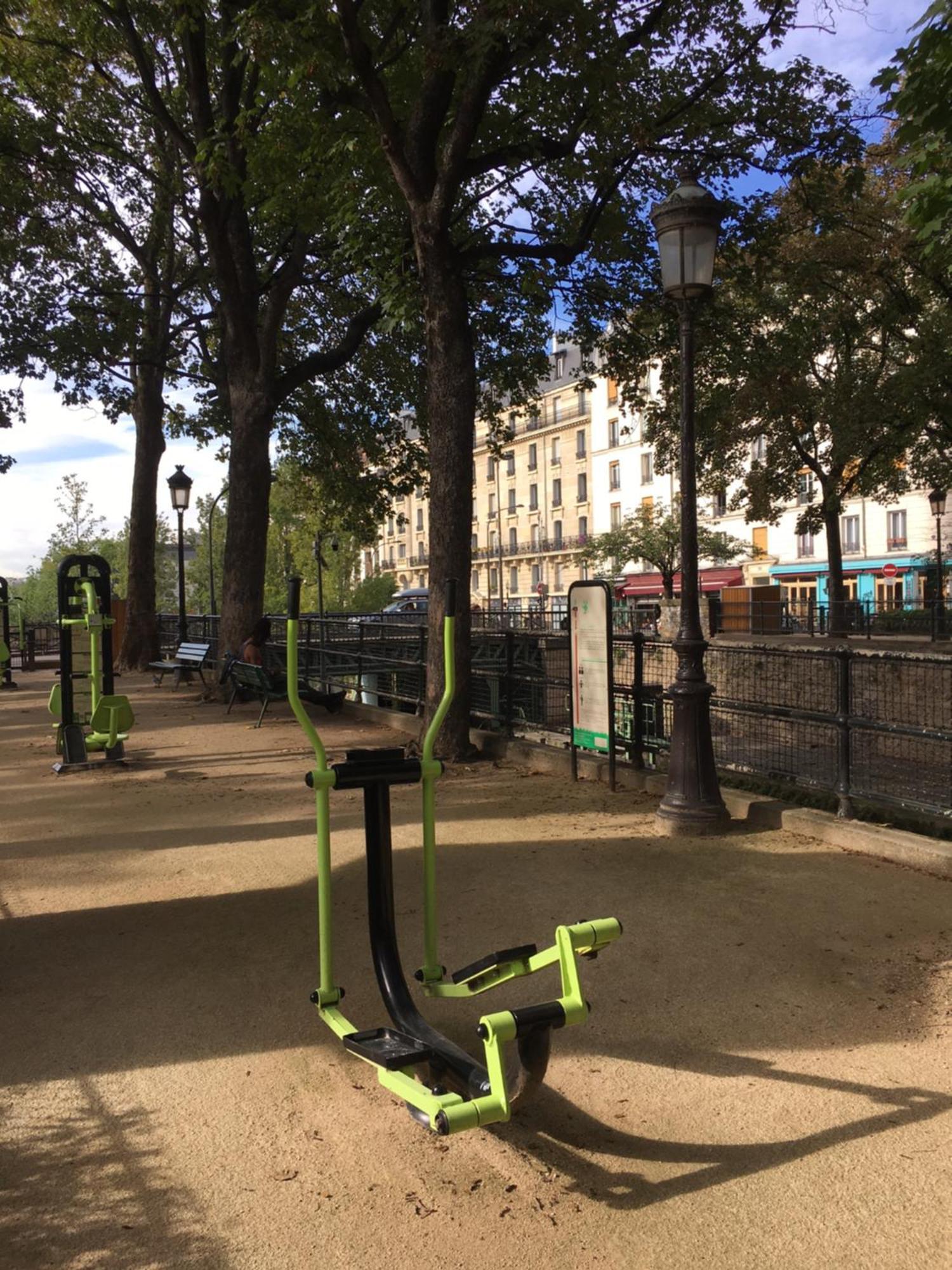 A Paris, Au Bord De L'Eau Exterior foto